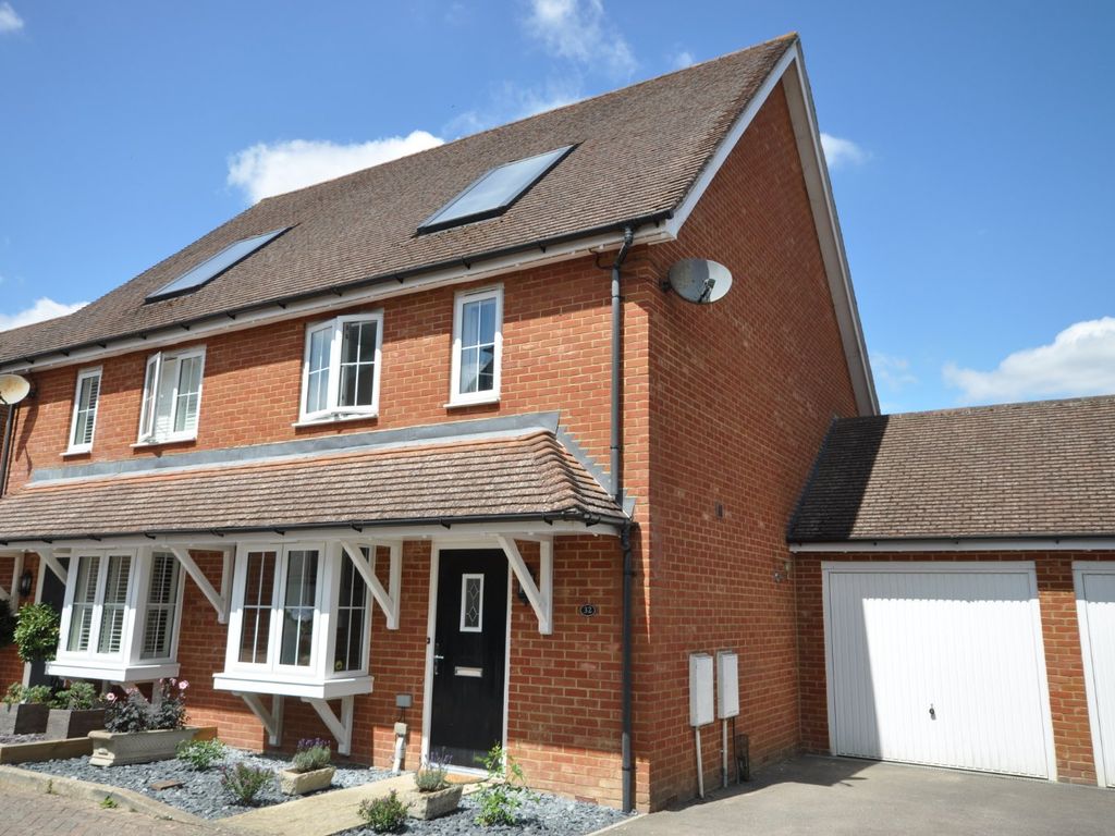 3 bed semidetached house for sale in Horley, Surrey RH6 Zoopla