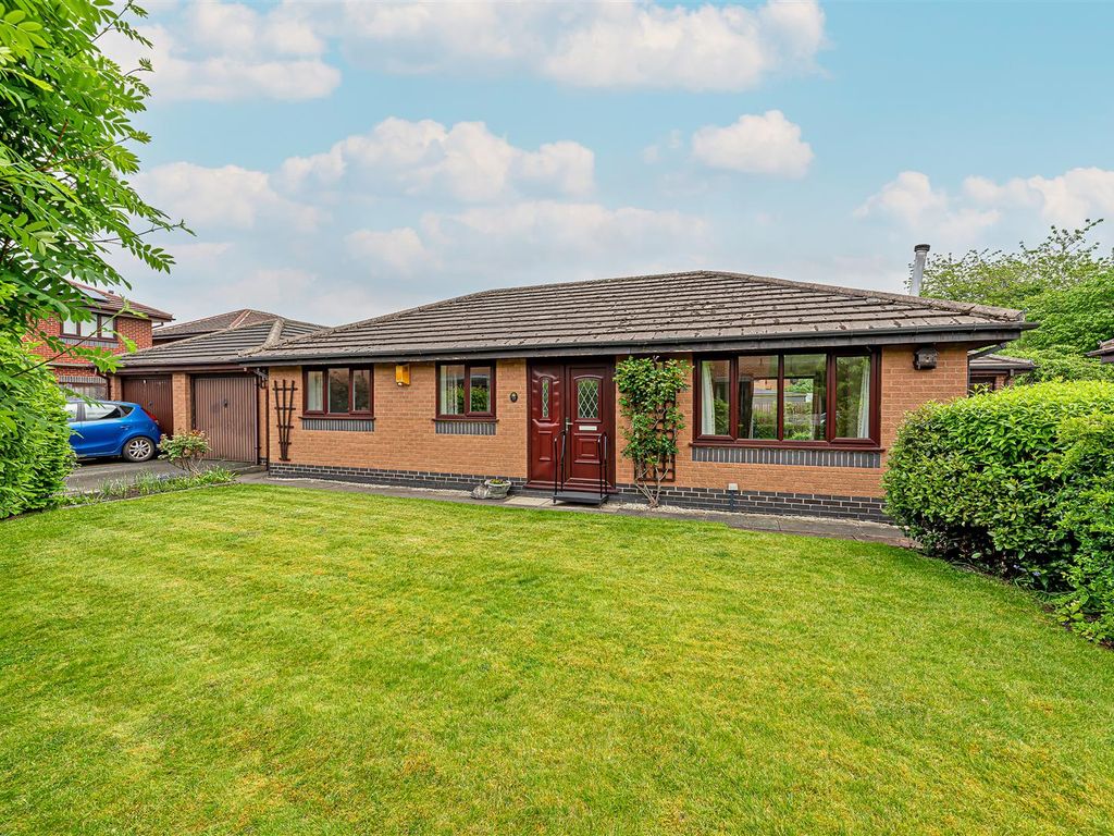 3 bed detached bungalow for sale in Cabot Close, Old Hall, Warrington