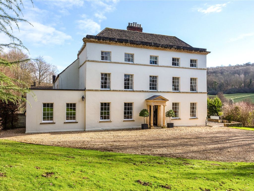 6 bed detached house for sale in Minchinhampton, Stroud