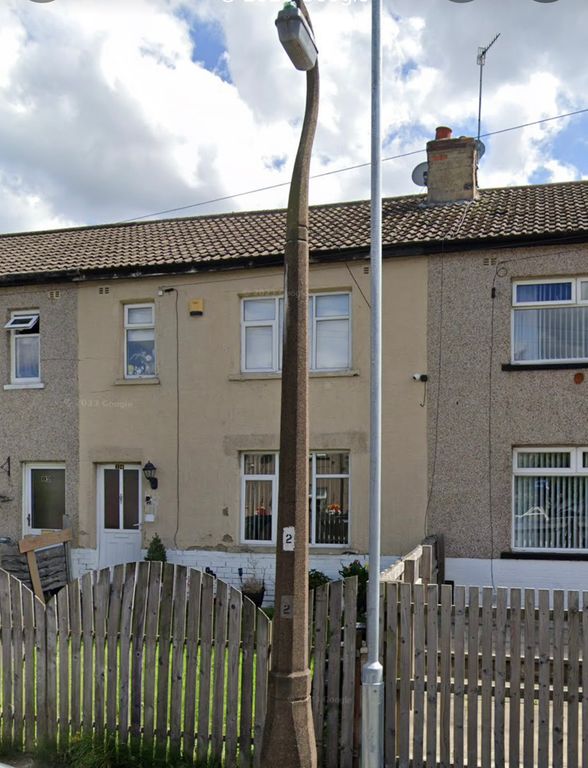 3 bed town house to rent in 14 Harrogate Terrace, Bradford BD3 Zoopla