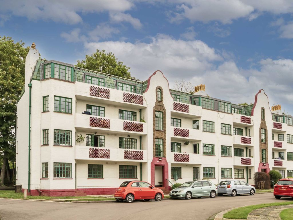 4 bed flat for sale in Ealing Village, London W5, £650,000 Zoopla