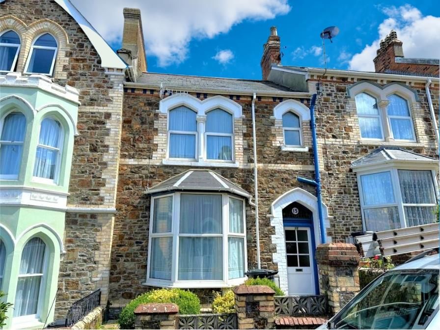 3 bed terraced house for sale in Church Road, EX34, £220,000