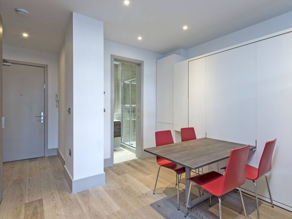 1 bed flat to rent in Abbeville Road, Abbeville Village, London SW4