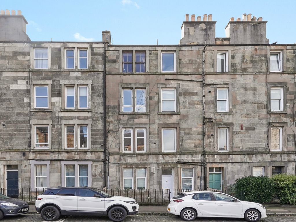 2 bed flat for sale in 18/8 Springwell Place, Dalry, Edinburgh EH11, £190,000 Zoopla