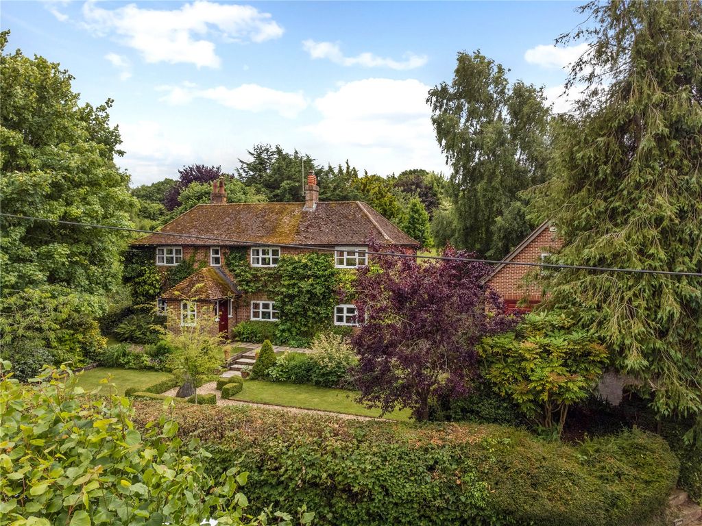 4 bed detached house for sale in The Street, Upper Farringdon, Alton