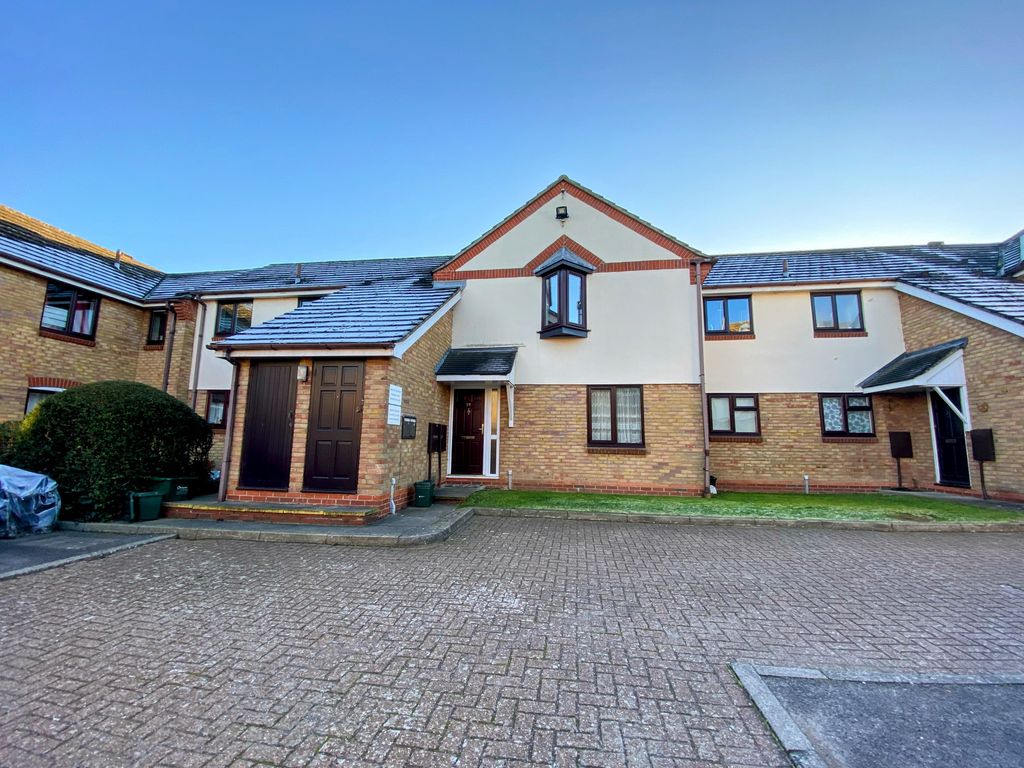 1 bed flat to rent in Chester Place, Broomfield, Chelmsford CM1 Zoopla