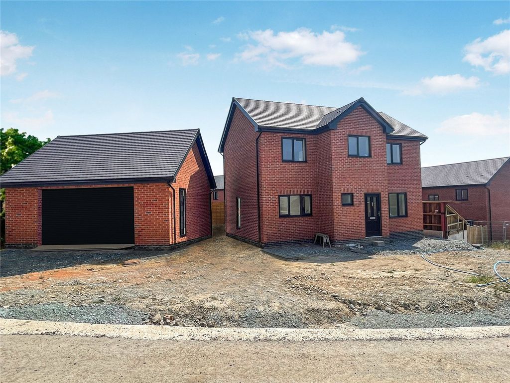 New home, 3 bed detached house for sale in Ridgeway View, Churchstoke