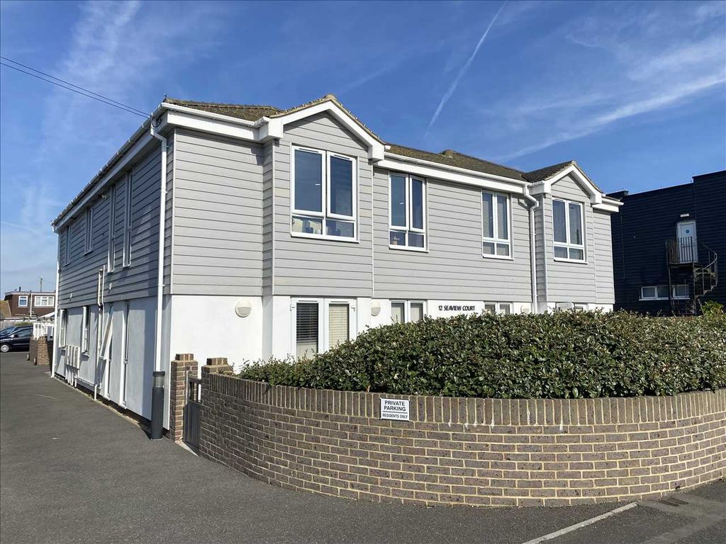 2 bed flat for sale in Seaview Court, Seaview Road, Peacehaven BN10, £