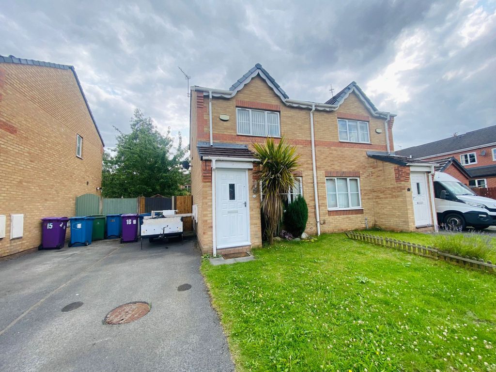 2 bed semidetached house to rent in Drum Close, Liverpool, Merseyside