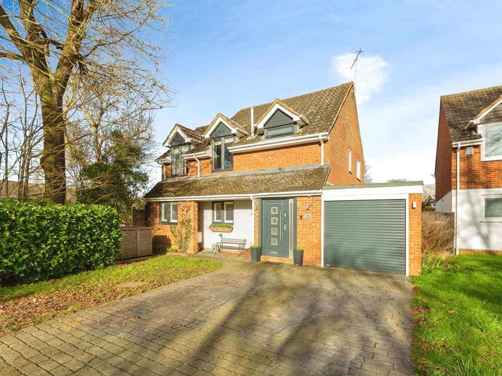4 bed detached house for sale in Derwent Road, Leighton Buzzard LU7, £475,000 Zoopla
