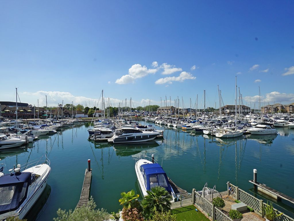 3 bed town house for sale in Bryher Island, Port Solent, Portsmouth PO6