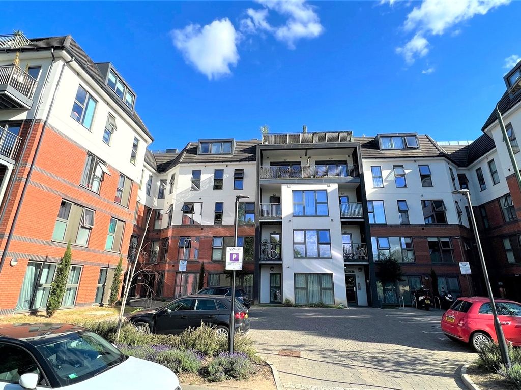 2 bed flat for sale in Mill Green Road, Mitcham CR4 Zoopla