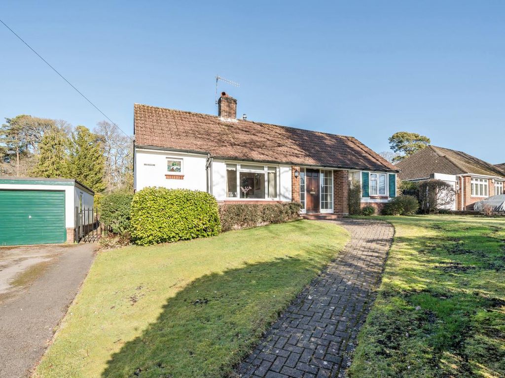 2 bed detached bungalow for sale in Brownhill Road, Chandler's Ford