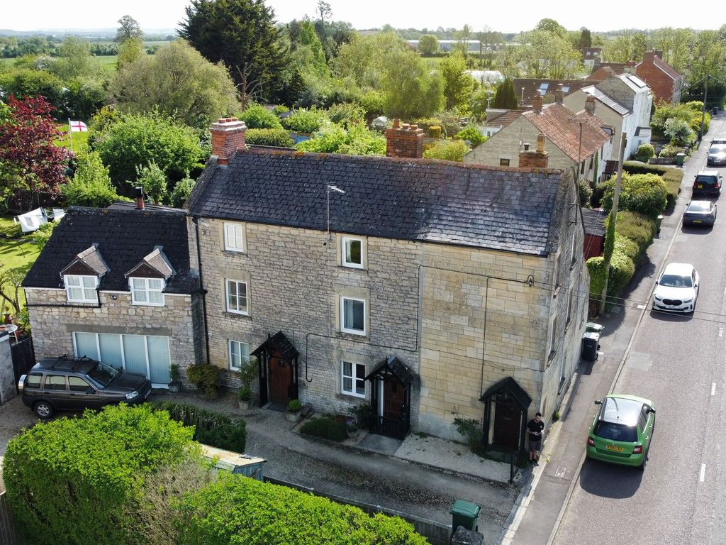 2 bed cottage for sale in Marsh Road, Trowbridge BA14 Zoopla