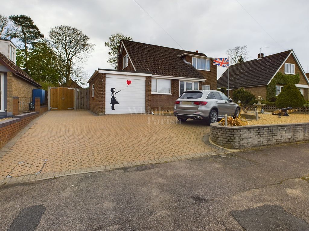 4 bed detached house for sale in Valley Road, Tasburgh, Norwich NR15