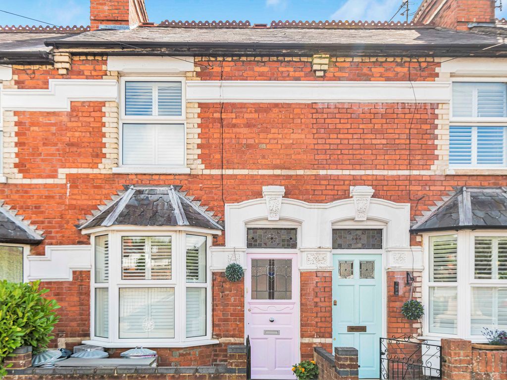 3 bed terraced house for sale in Harpsden Road, HenleyOnThames RG9