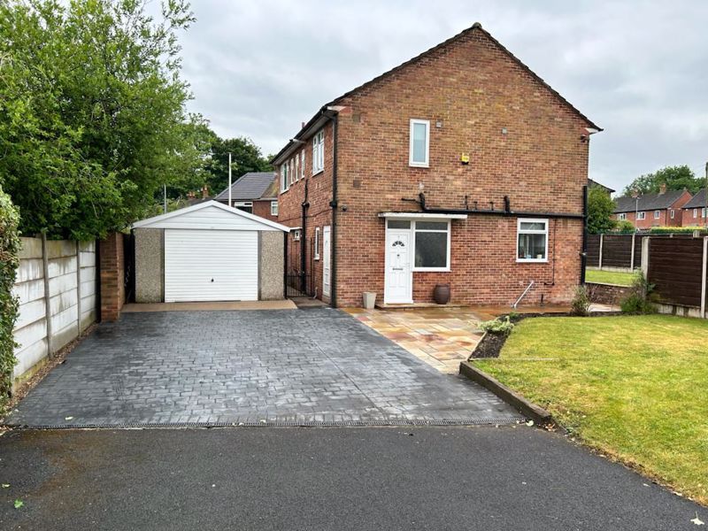 5 bed detached house for sale in Chalford Road, Wythenshawe, Manchester