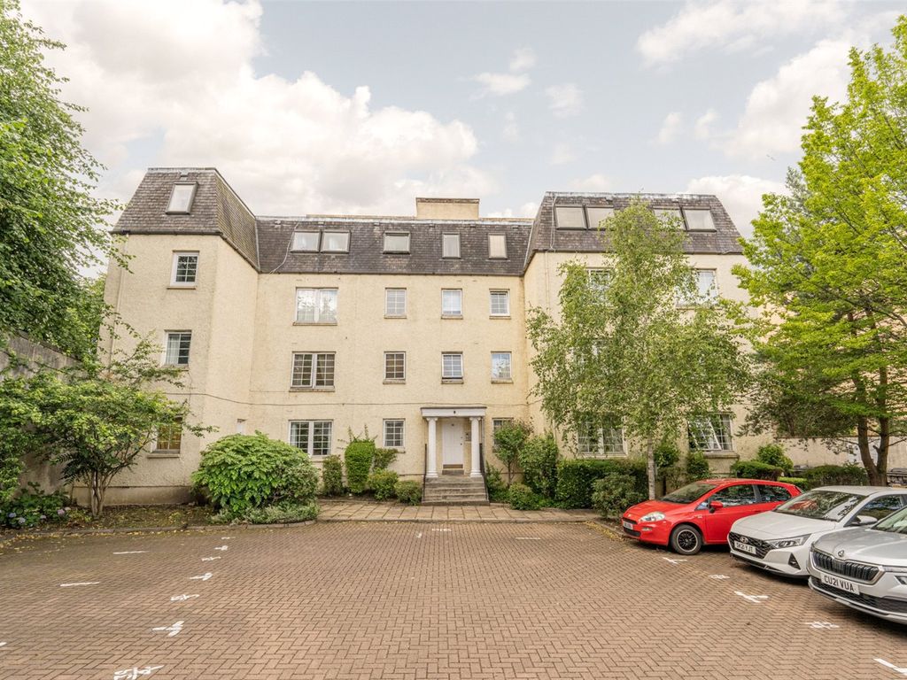 2 bed flat for sale in Caledonian Crescent, Edinburgh EH11, £245,000