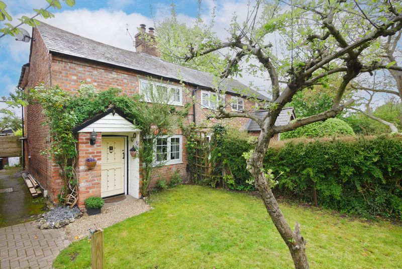2 bed cottage for sale in Benson Road, Ewelme, Wallingford OX10 Zoopla