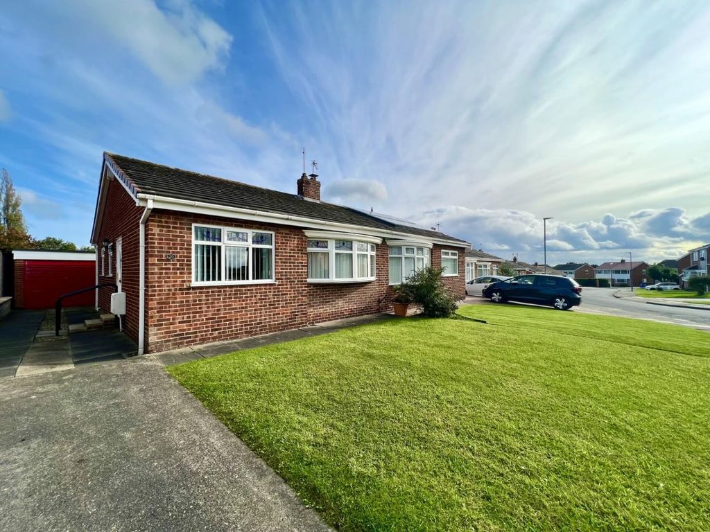 1 bed semidetached bungalow for sale in Kinderton Grove, Norton
