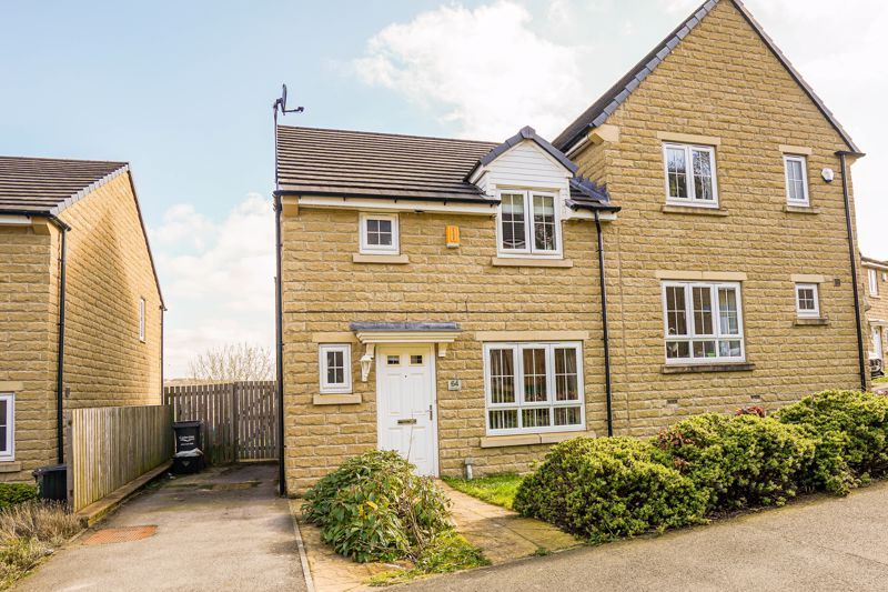 3 bed semidetached house for sale in 64 Fountain Head Road, Halifax