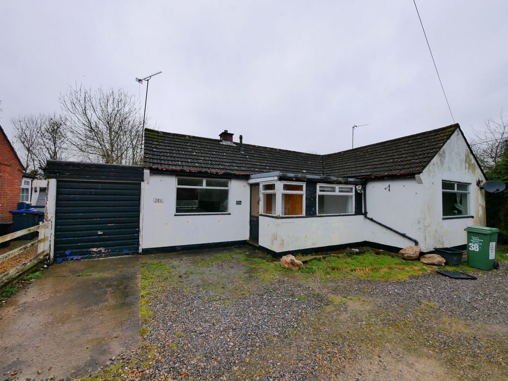 2 bed detached bungalow to rent in Station Road, Purton, Swindon SN5, £875 pcm Zoopla