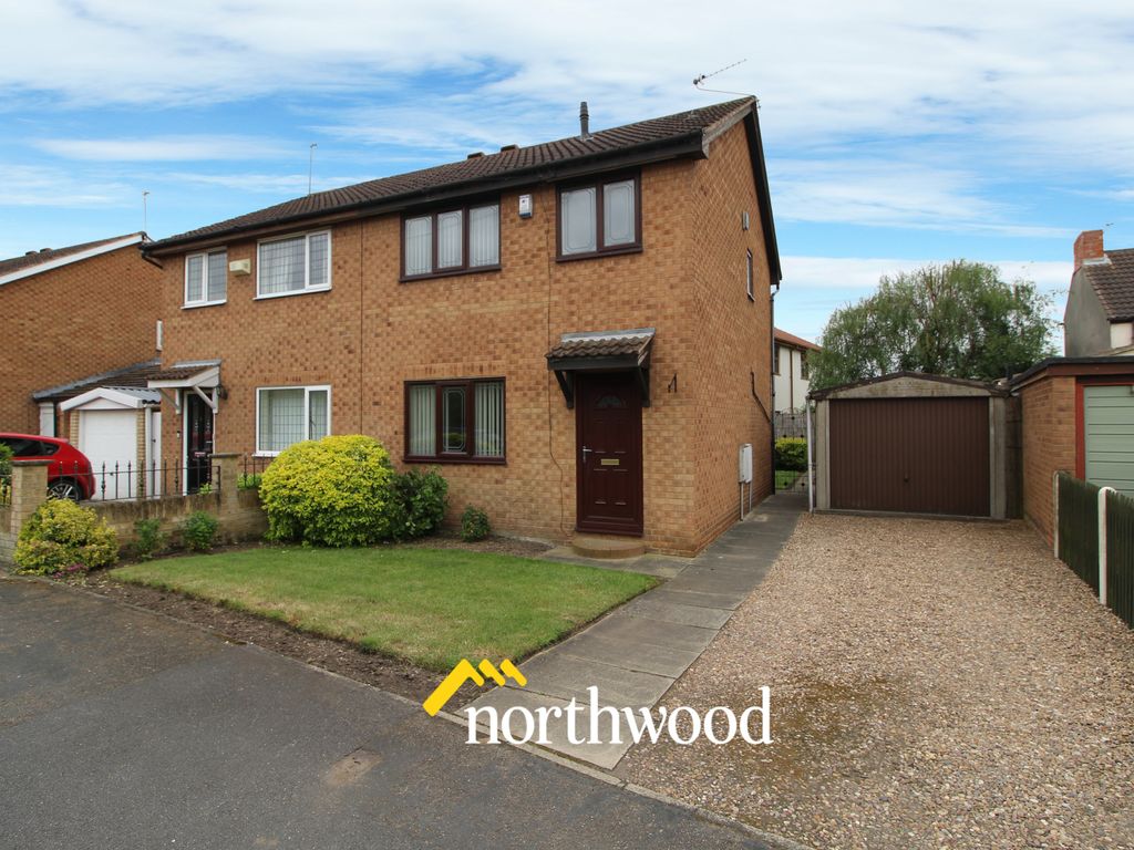 3 bed semidetached house to rent in Bootham Close, Dunscroft