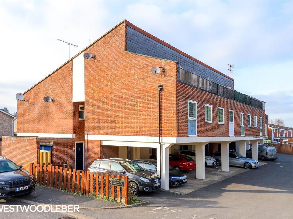 2 bed for sale in Chaucer Way, Hoddesdon EN11 Zoopla