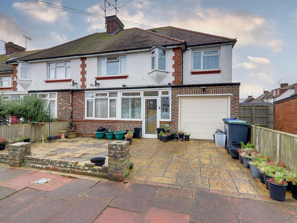 4 bed semidetached house for sale in Haynes Road, Tarring, Worthing