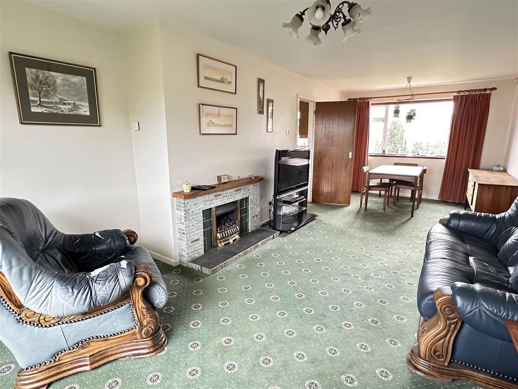 3 bed detached house for sale in Greenfield Drive, Eaglescliffe