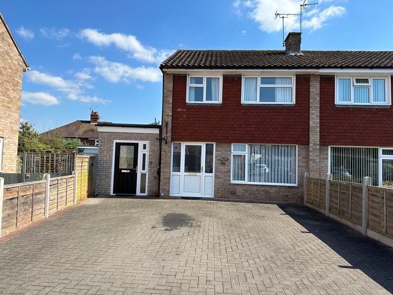 3 bed semidetached house for sale in Masons Place, Newport TF10 Zoopla