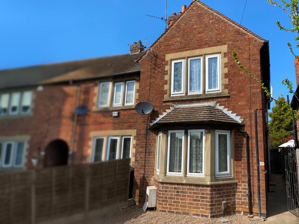 2 bed terraced house to rent in Dysart Road, Grantham NG31, £725 pcm