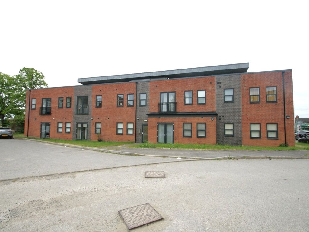 2 bed flat to rent in Ash Tree Garth, Leeds, West Yorkshire LS9 Zoopla