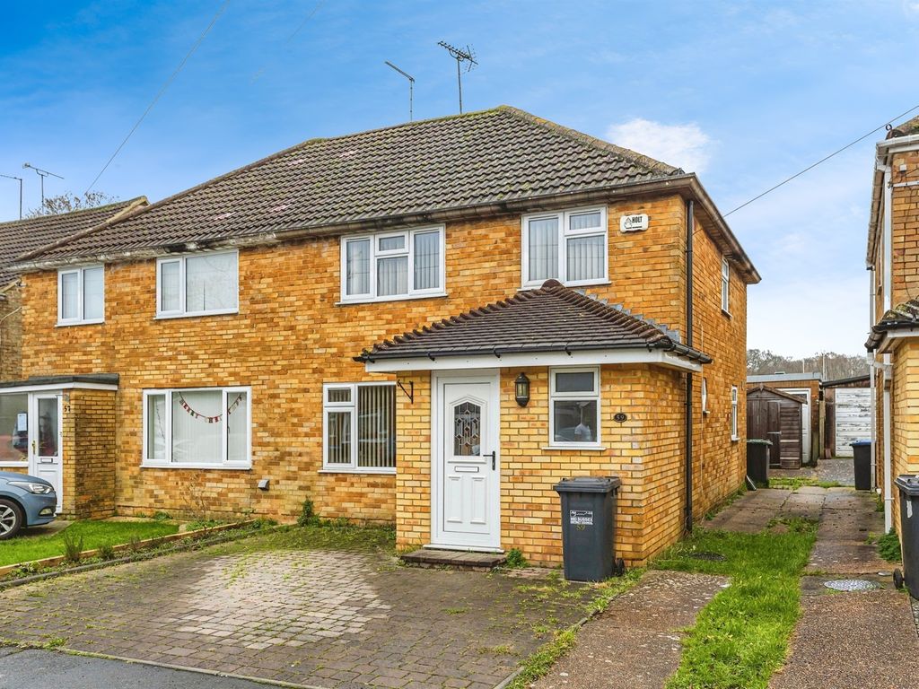 3 bed semidetached house for sale in Potters Lane, Burgess Hill RH15