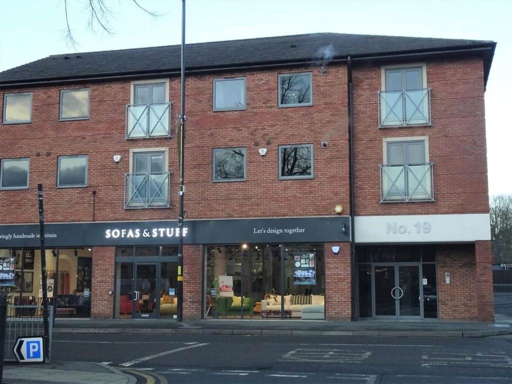 2 bed flat to rent in Mere Green Road, Four Oaks, Sutton Coldfield B75