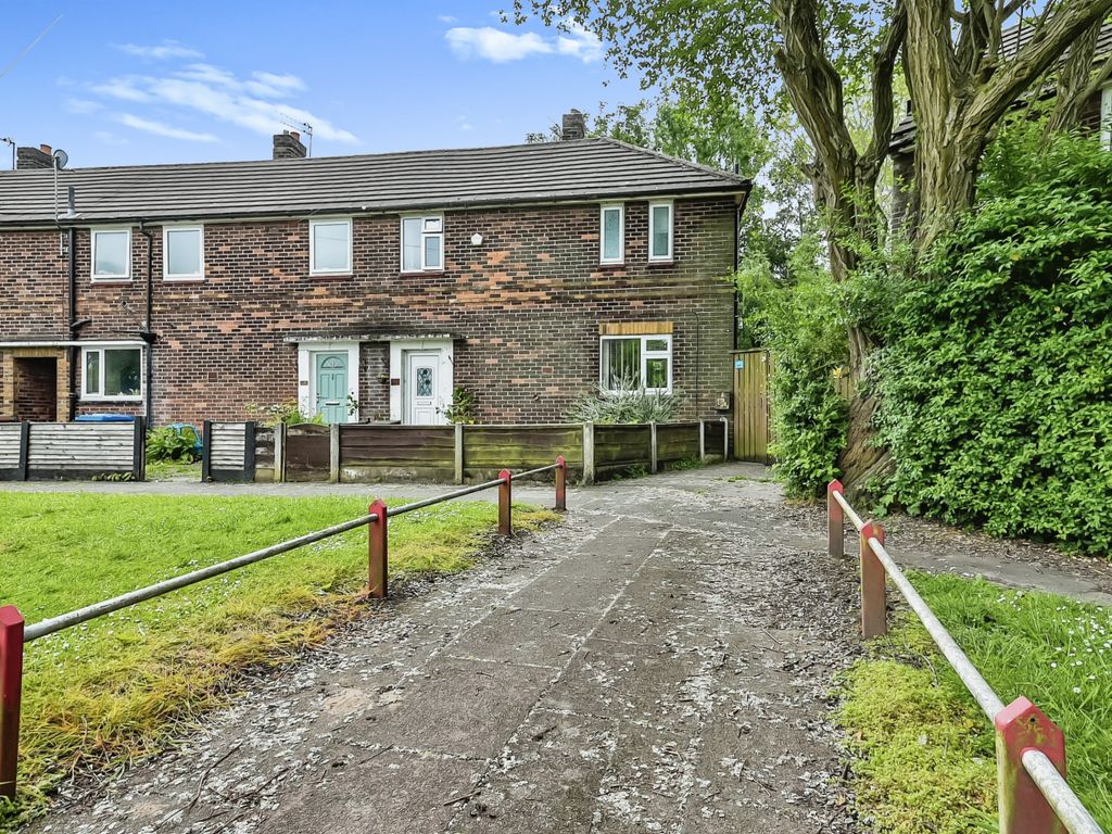 2 bed end terrace house for sale in Falcon Crescent, Clifton, Swinton