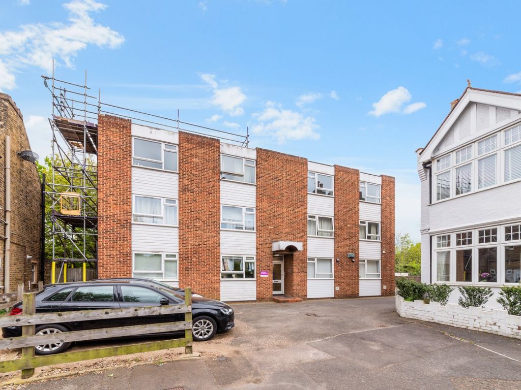 Delamere Road London SW20  