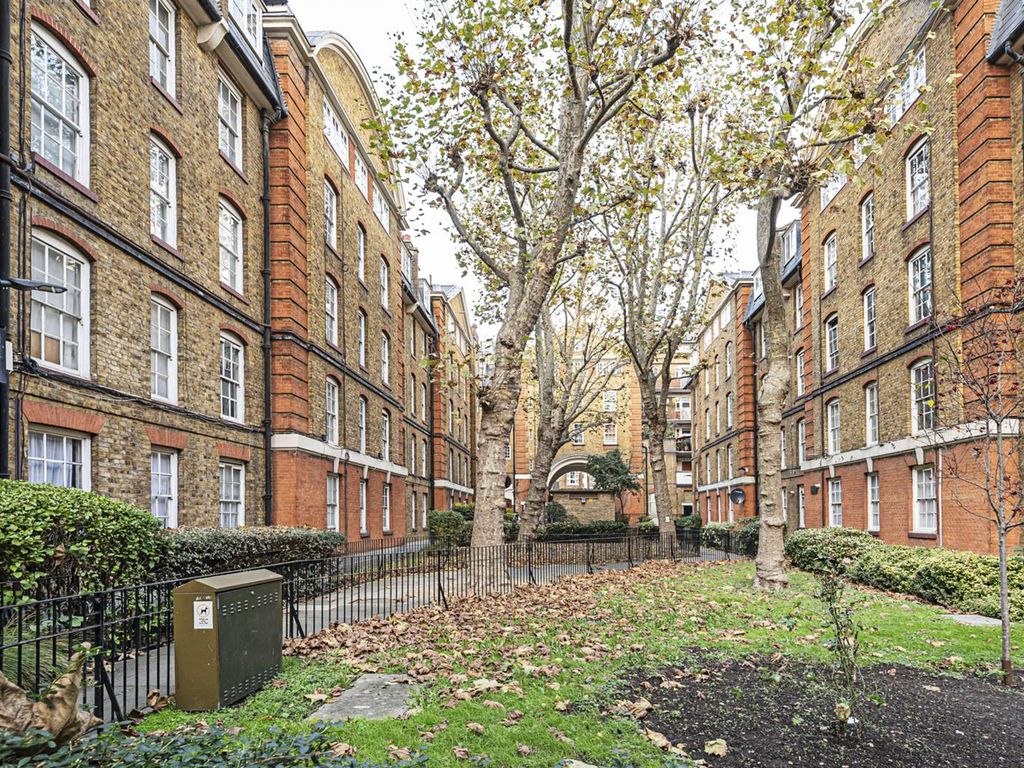 Portpool Lane, Farringdon, London EC1N  