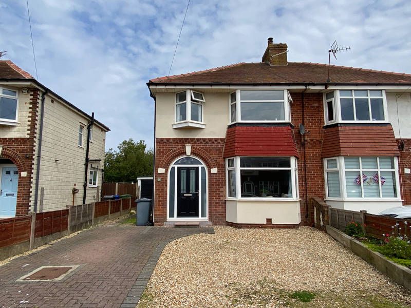 3 bed semidetached house for sale in Carr Gate, ThorntonCleveleys FY5
