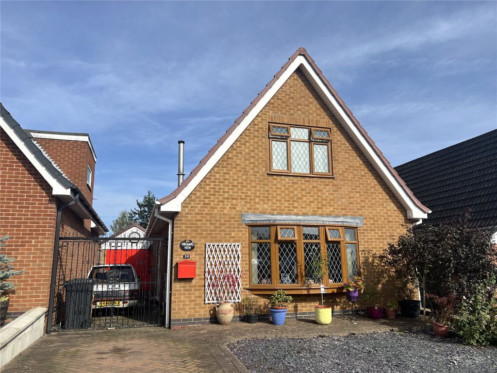 2 bed bungalow for sale in Orchard Way, Sandiacre, Nottingham