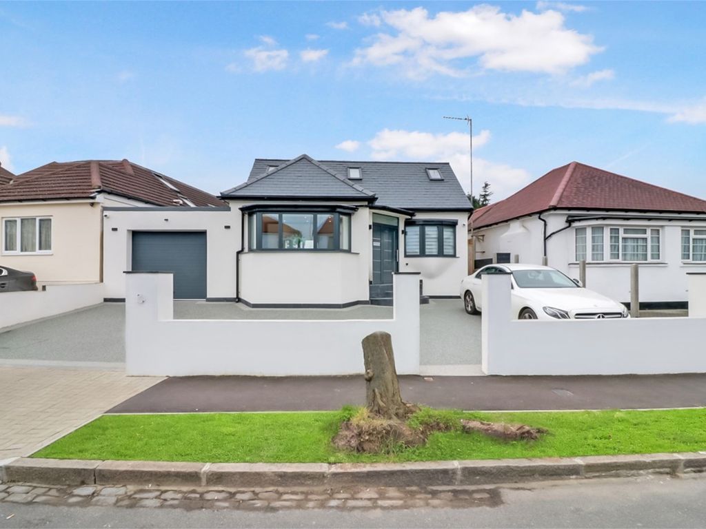4 bed detached bungalow for sale in Woodhill Crescent, Harrow HA3 Zoopla