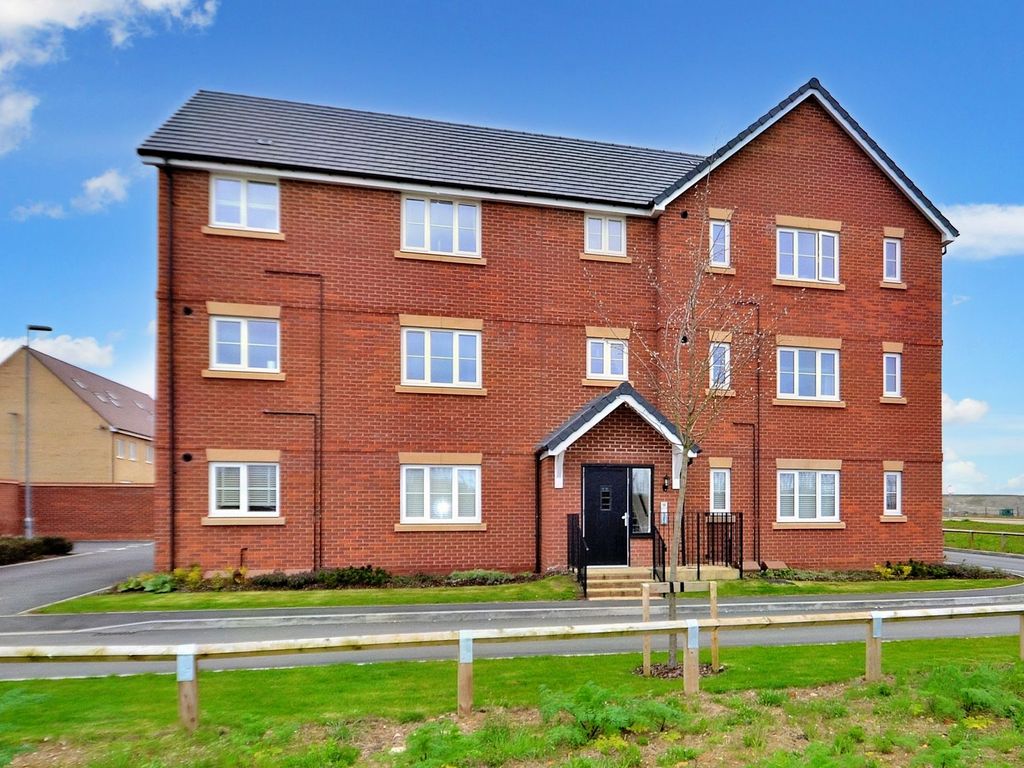 1 bed flat for sale in Antigua Way, Bletchley MK3, £180,000 Zoopla