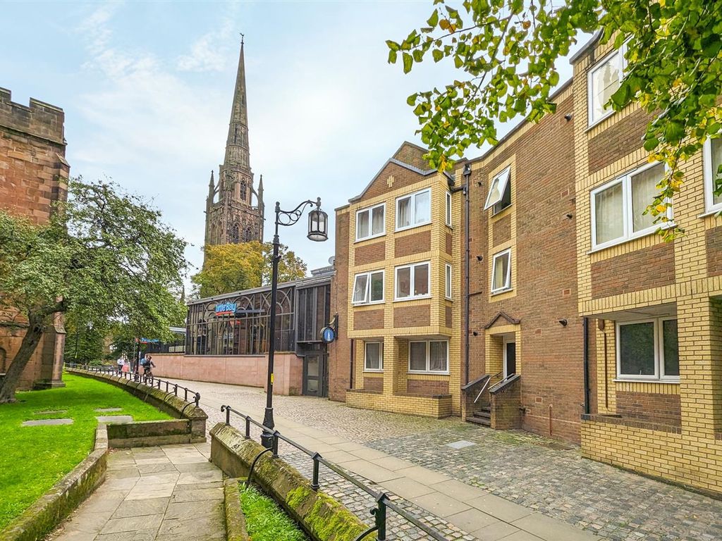 1 bed flat for sale in Broadgate, Trinity Walk Broadgate CV1, £135,000
