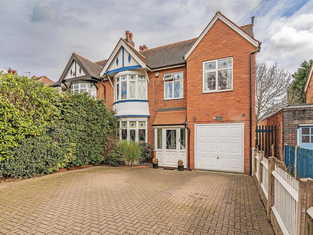5 bed semidetached house for sale in Lyndon Road, Solihull B92 Zoopla