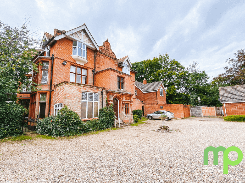 2 bed flat for sale in The Street, Brundall, Norwich NR13 Zoopla