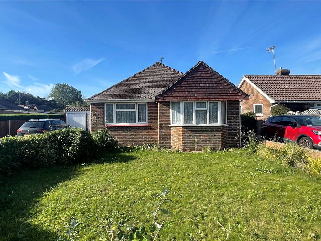 2 bed bungalow for sale in Western Road, Lancing, West Sussex BN15, £