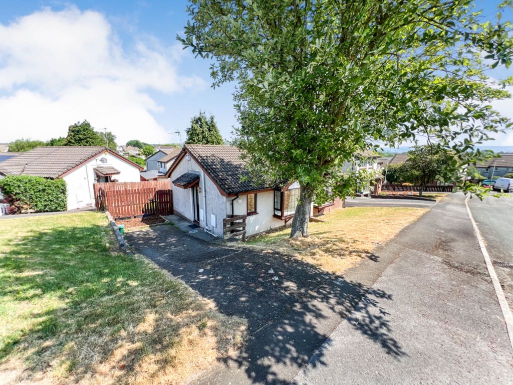 1 bed semidetached bungalow for sale in MaesYDderwen, Llansamlet