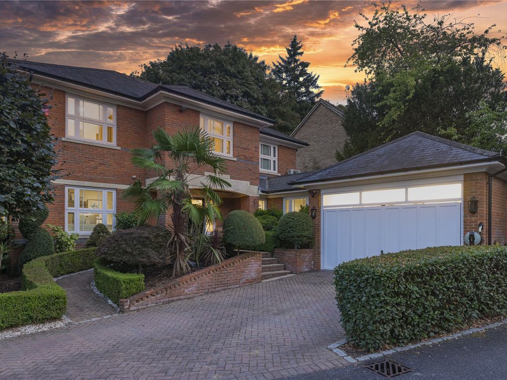 4 bed detached house for sale in Pennymead Place, Portsmouth Road, Esher KT10 Zoopla