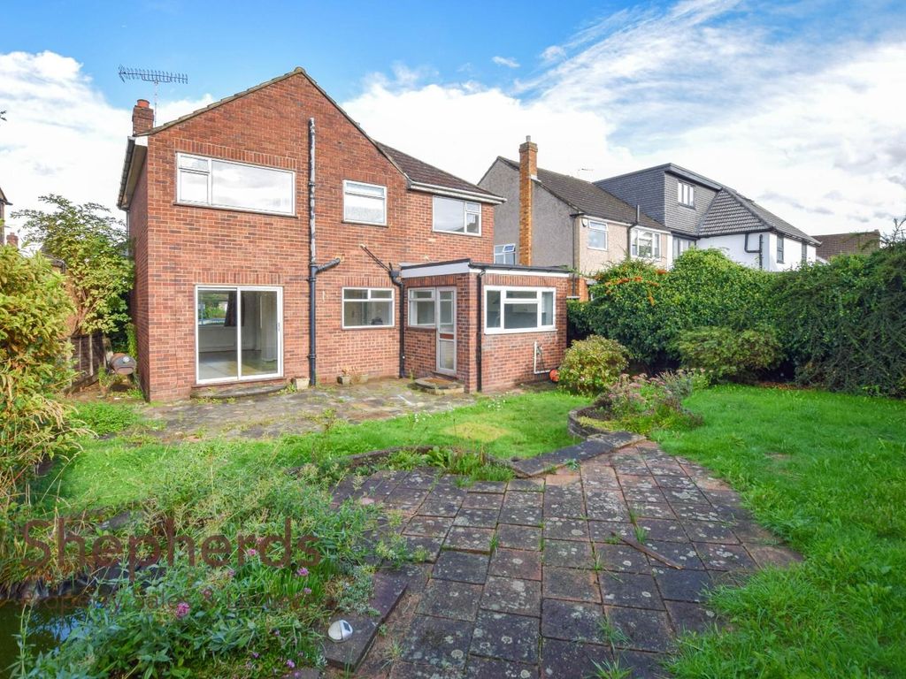 4 bed detached house for sale in Elgin Road, Cheshunt EN8 Zoopla