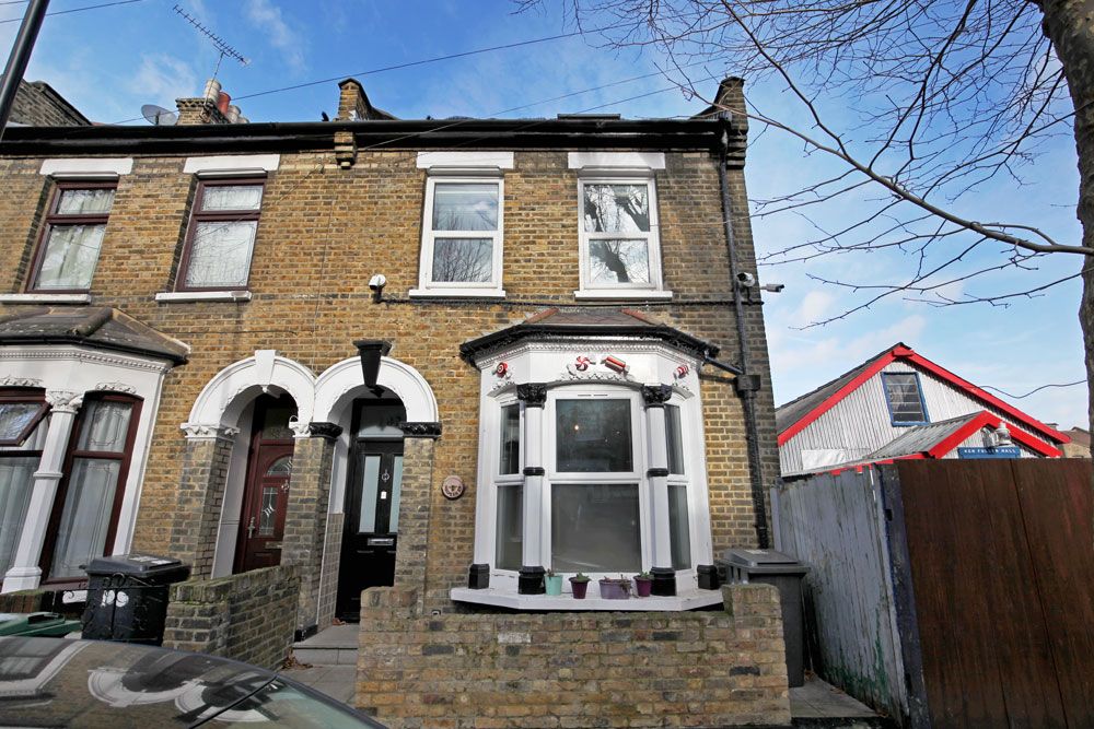 4 bed end terrace house to rent in Malvern Road, London E11 Zoopla